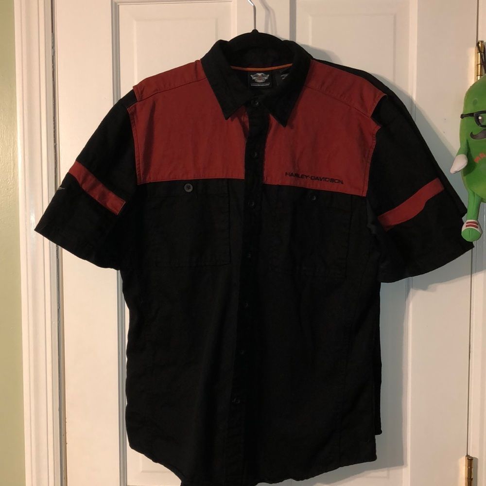 Men’s M Harley-Davidson 100% Cotton Black and Burnt Orange Button Down Shirt